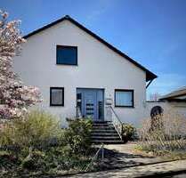 Haus zum Kaufen in Bad Emstal 275.000,00 € 175 m²