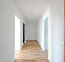 Wohnung zum Mieten in Halle 458,00 € 70.38 m²