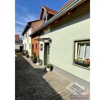 Haus zum Kaufen in Hanau Großauheim 690.000,00 € 204 m²