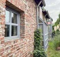 Haus zum Kaufen in Langenfeld 895.000,00 € 200 m²