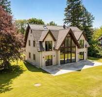 Haus zum Kaufen in Kleinmachnow 2.490.000,00 € 420 m²