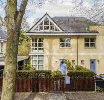 Haus zum Kaufen in Kleinmachnow 945.000,00 € 198 m²