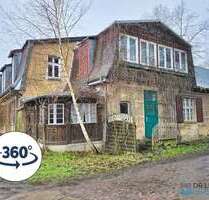 Haus zum Kaufen in Jarmen 45.000,00 € 450 m²