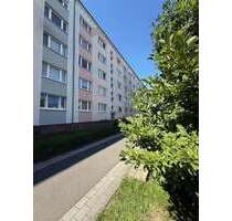 Wohnung zum Kaufen in Neukieritzsch 49.800,00 € 48 m²