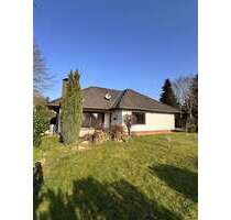 Haus zum Kaufen in Varel 300.000,00 € 134 m²
