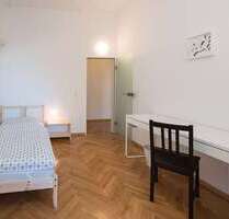 WG-Zimmer in Munich 870,00 € 13 m²