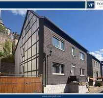 Haus zum Kaufen in Arnsberg 260.000,00 € 213.82 m²