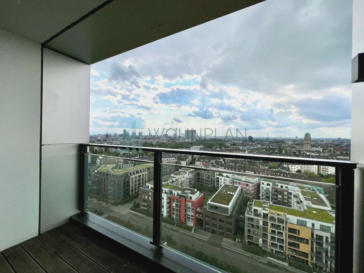 Wohnung zum Mieten in Düsseldorf 4.500,00 € 127 m²