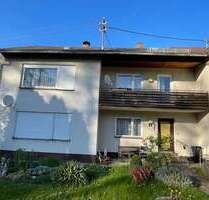 Haus zum Kaufen in Ebnath 95.000,00 € 141 m²