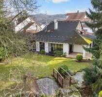 Haus zum Kaufen in Seeheim-Jugenheim 985.000,00 € 188 m²