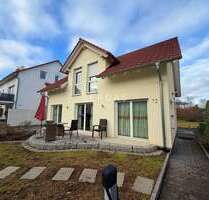 Haus zum Mieten in Stuttgart 3.900,00 € 145 m²