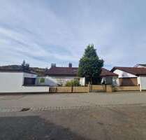 Haus zum Kaufen in Undorf 695.000,00 € 208 m²