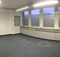 Büro in Augsburg 1.560,00 € 195 m²