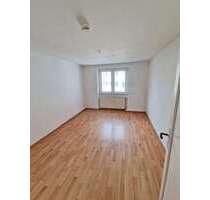 Wohnung zum Mieten in Naumburg 355,00 € 45.77 m²