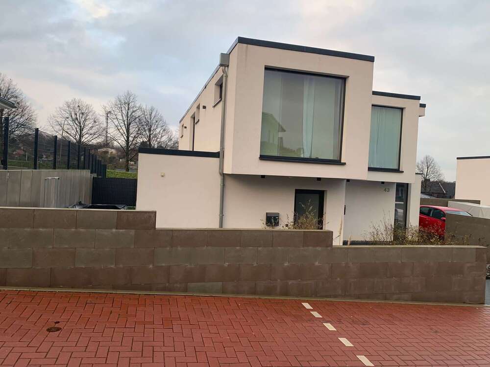 Haus zum Mieten in Helmstedt 1.600,00 € 120.85 m²