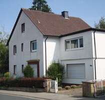 Haus zum Kaufen in Neu-Anspach 629.000,00 € 329 m²