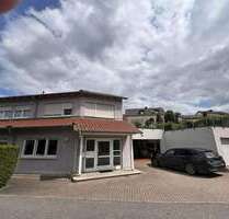 Haus zum Kaufen in Lappersdorf 520.000,00 € 168 m²