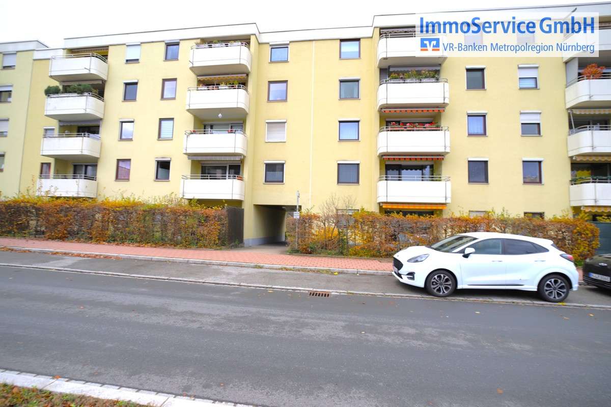 Wohnung zum Kaufen in Röthenbach an der Pegnitz 299.000,00 € 93.93 m²