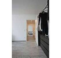 Wohnung zum Kaufen in Königsbrunn 184.000,00 € 46.95 m²