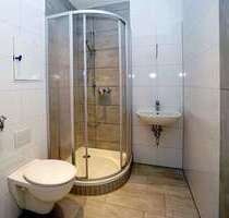 Wohnung zum Mieten in Plauen 234,06 € 35.68 m²