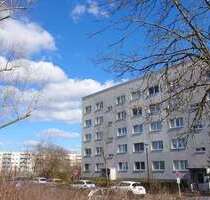 Wohnung zum Kaufen in Halle 55.000,00 € 51.08 m²