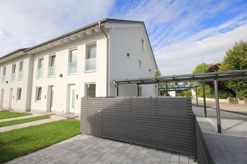 Haus zum Mieten in Mühldorf 1.400,00 € 165.61 m²