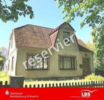 Haus zum Kaufen in Schwerin 200.000,00 € 115.18 m²