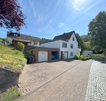 Haus zum Kaufen in Puderbach 160.000,00 € 131 m²