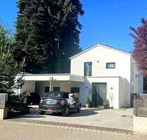 Haus zum Kaufen in Markt Schwaben 1.995.000,00 € 208 m²