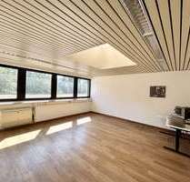 Büro in Freiberg am Neckar 4.000,00 € 500 m²