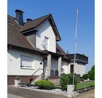 Haus zum Kaufen in Borgentreich-Großeneder 229.000,00 € 201 m²
