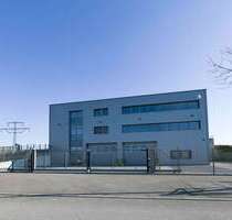Halle in Besigheim 5.885,00 € 496 m²