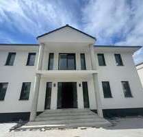 Haus zum Kaufen in Potsdam 1.840.000,00 € 550 m²