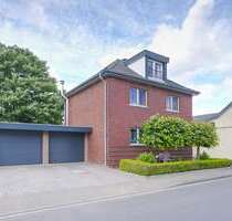 Haus zum Kaufen in Geilenkirchen Grotenrath 449.800,00 € 177 m² - Geilenkirchen / Grotenrath