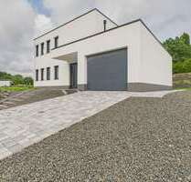 Haus zum Kaufen in Kalenborn-Scheuern 470.000,00 € 200 m²