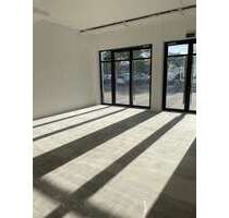 Einzelhandel in Hamburg 3.320,00 € 127 m²
