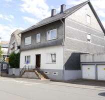 Haus zum Kaufen in Brilon 248.000,00 € 312 m²