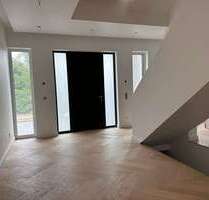 Haus zum Mieten in Potsdam 7.500,00 € 350 m²