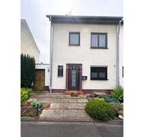 Haus zum Kaufen in Köln Lind 440.000,00 € 124 m² - Köln / Lind