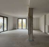 Büro in Berlin-Neukölln 5.901,93 € 295.54 m²