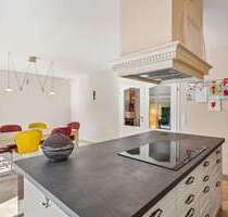 Haus zum Kaufen in Schwarzenbek 699.000,00 € 200.24 m²
