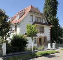 Haus zum Kaufen in Baden-Baden 3.400.000,00 € 350 m²