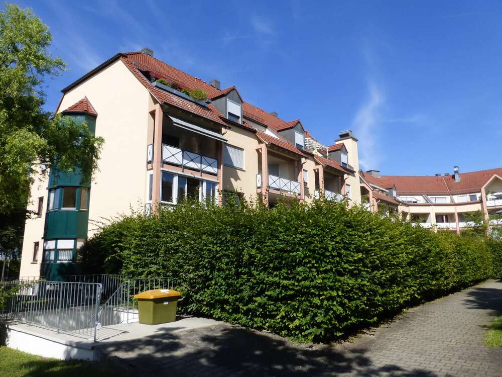 Wohnung zum Mieten in Augsburg 420,00 € 30.4 m²