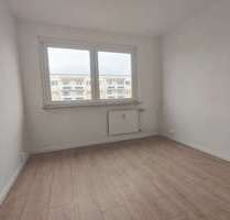 Wohnung zum Mieten in Halle 450,00 € 59 m²