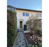 Haus zum Kaufen in Friedrichsdorf 390.000,00 € 95 m²