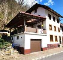 Haus zum Kaufen in Zell im Wiesental (Mambach) 265.000,00 € 216 m²