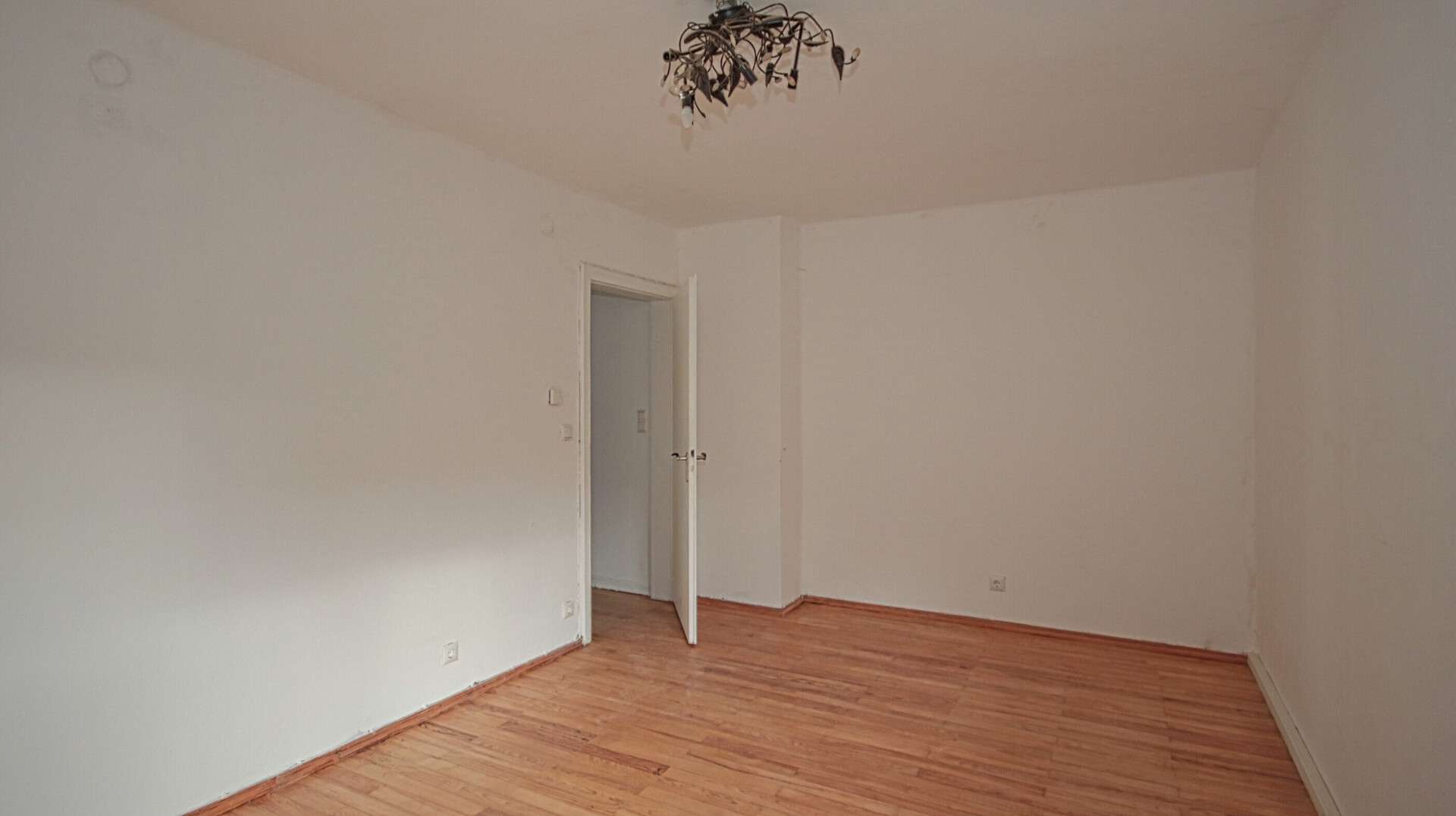 Haus zum Mieten in Raumbach 700,00 € 114 m²