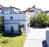 Haus zum Kaufen in Erfurt 940.000,00 € 220 m²