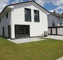 Haus zum Kaufen in Brunnthal 1.690.000,00 € 190 m²