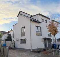 Haus zum Kaufen in Büttelborn 849.000,00 € 166 m²